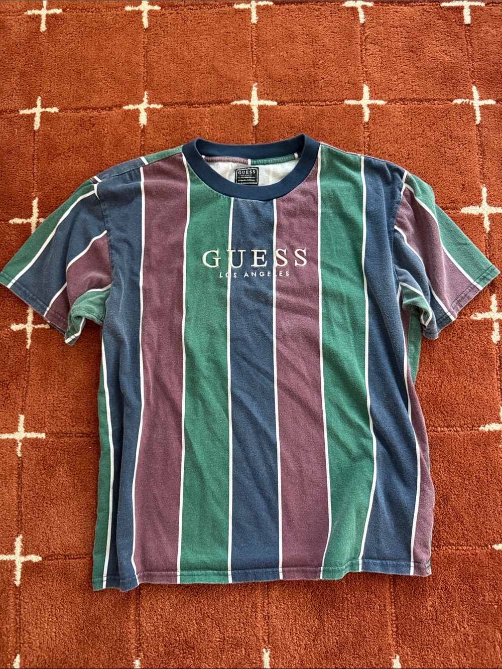 Guess Vintage Style Tee